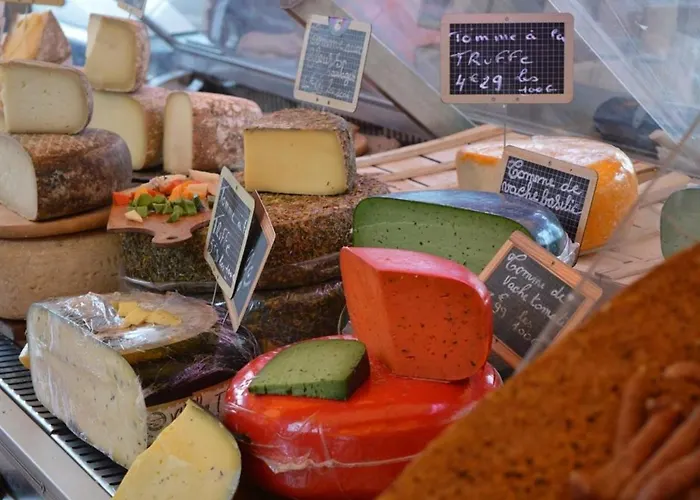 Au Lavandou, Proche Plage, Terrasse, Parking Privatif, 4 Couchages - Fr-1-251-236 Le Lavandou